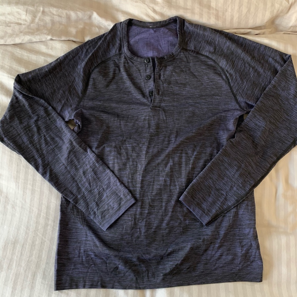 LULULEMON - MEN’S HENLEY